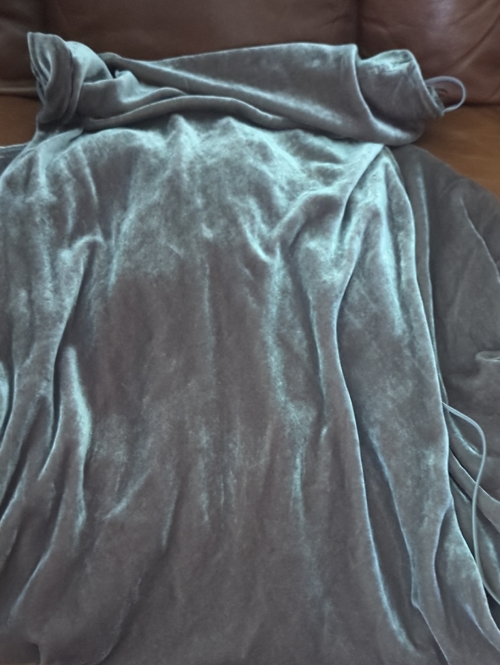 Reformation Jeany Velvet Dress In Magnetic - Picture 9 of 11
